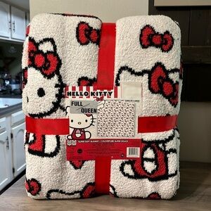 FINAL SALE! BRAND NEW!  HELLO KITTY FULL/QUEEN SUPER SOFT RED BOW BLANKET